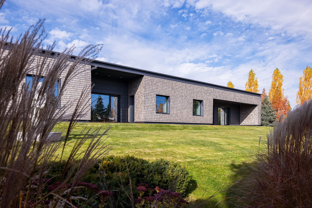 Проект 402 Residence in the Garden of Rocks
